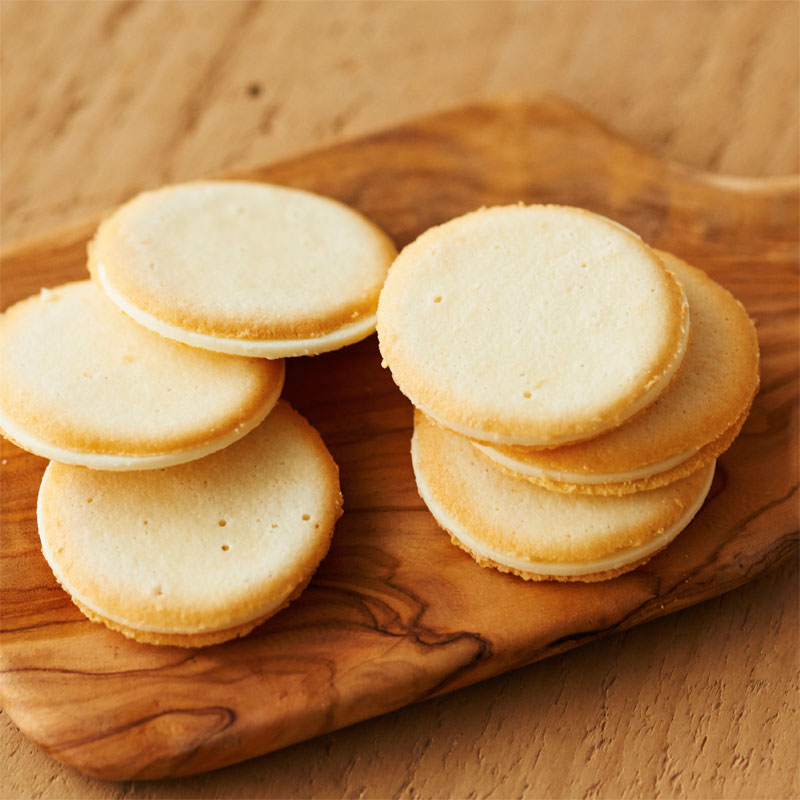 【Hokkaido Direct Shipping】LeTAO OTARU Rue IRONAI FROMAGE Biscuit