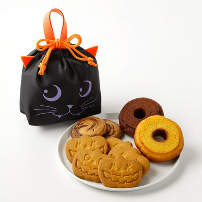 Kinokuniya Halloween Sweets Bag Black Cat Edition