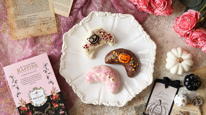 CAFE OHZAN Halloween croissant rusk three-piece product image