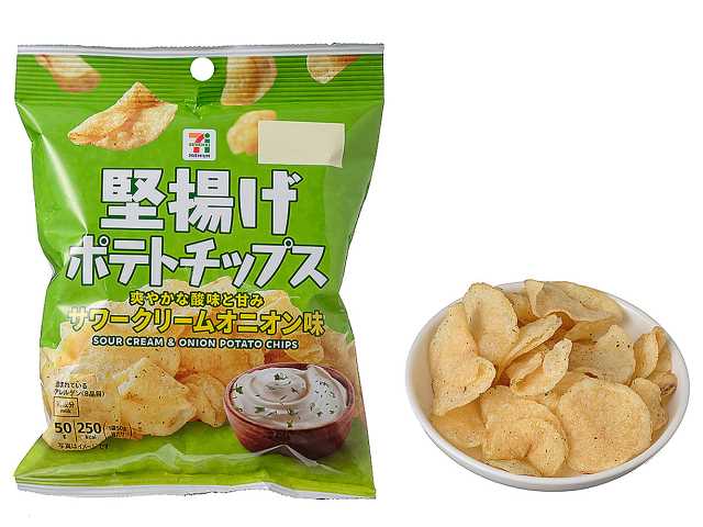 7-Eleven Premium Sour Cream Onion Fried Potato Chips 50g - Savory & Delicious - Japanese Gourmet Souvenir