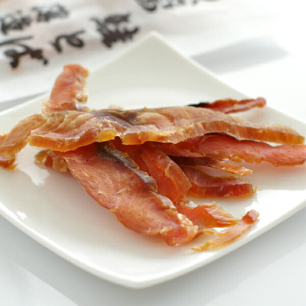 Shiosai Chishima Scalloped Salmon Jerky - Serving Suggestion
